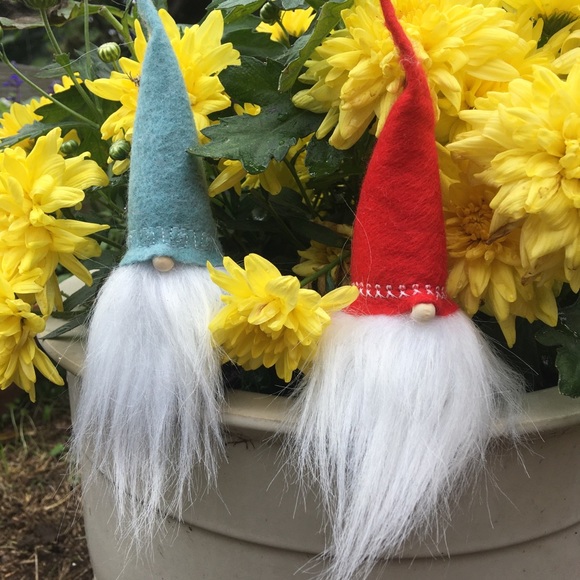 Tomte Gnomes, set of 3, free standing - Picture 5 of 7
